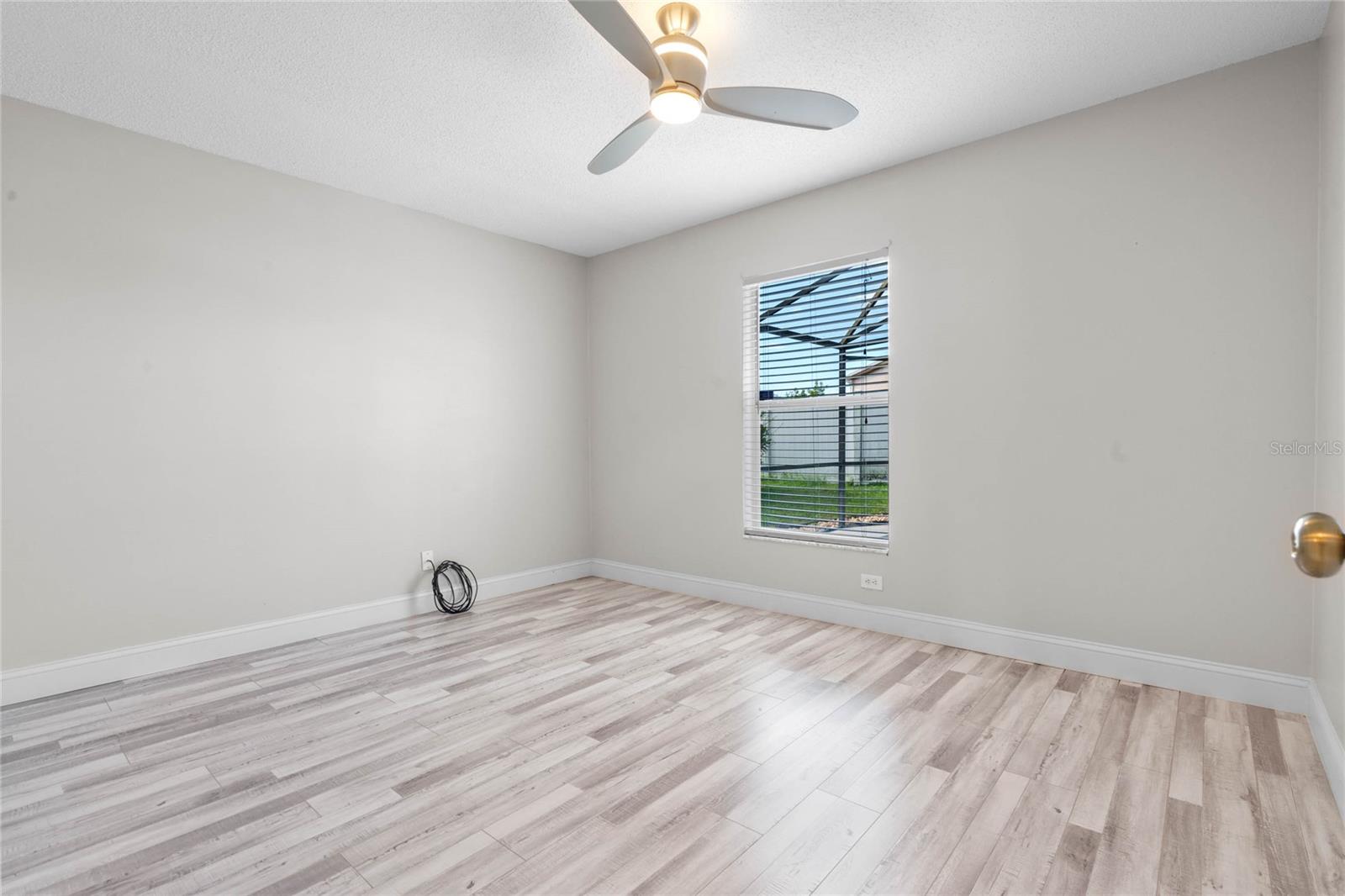 SPRING LAKE - Residential