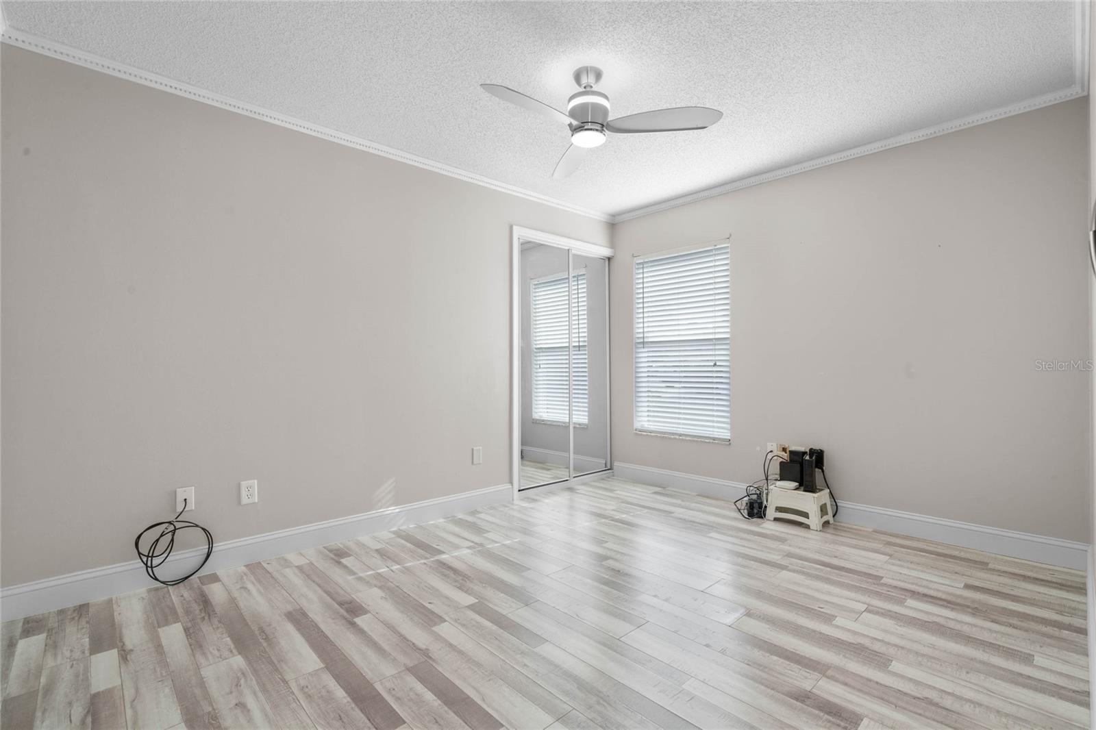 SPRING LAKE - Residential