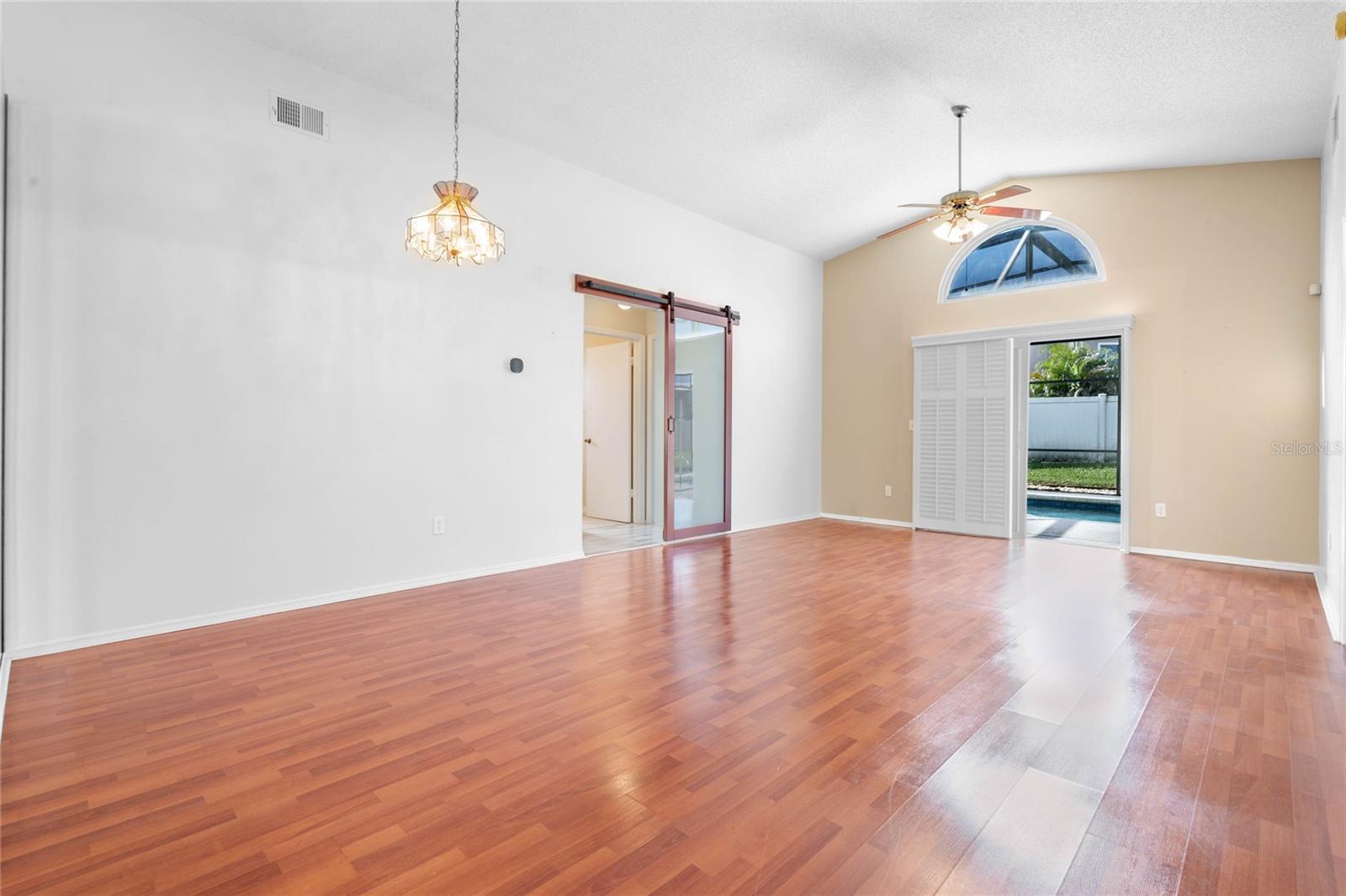 SPRING LAKE - Residential