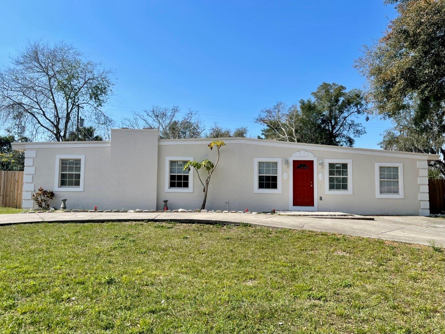 Charming 3-Bed, 2-Bath Home with Bonus Studio & Income Potential!
Welcome to this beautifully maintained home featuring 3 spacious bedrooms, 2 full bathrooms, and an incredible bonus studio with its own private entrance and full bathroom--perfect for rental income, a guest suite, home office, or multi-generational living! The main residence offers a bright and open layout with a functional kitchen, cozy living area, and ample natural light throughout. The separate studio provides privacy and flexibility, ideal for an Airbnb or long-term tenants. Enjoy the convenience of nearby schools, parks, shopping and commuter access. A rare opportunity to own a versatile property with built-in potential.
Whether you're looking for a home to personalize or as an investment opportunity in a growing area, don't miss your chance to see this hidden gem. Schedule your showing today before it's gone!