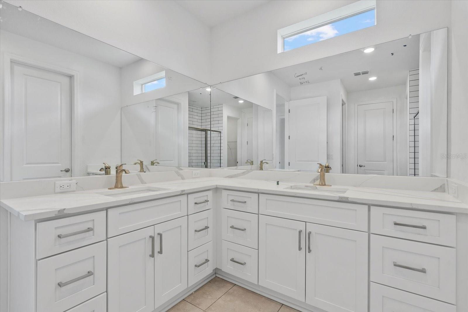 PORT CHARLOTTE SUB 51 - Residential Lease