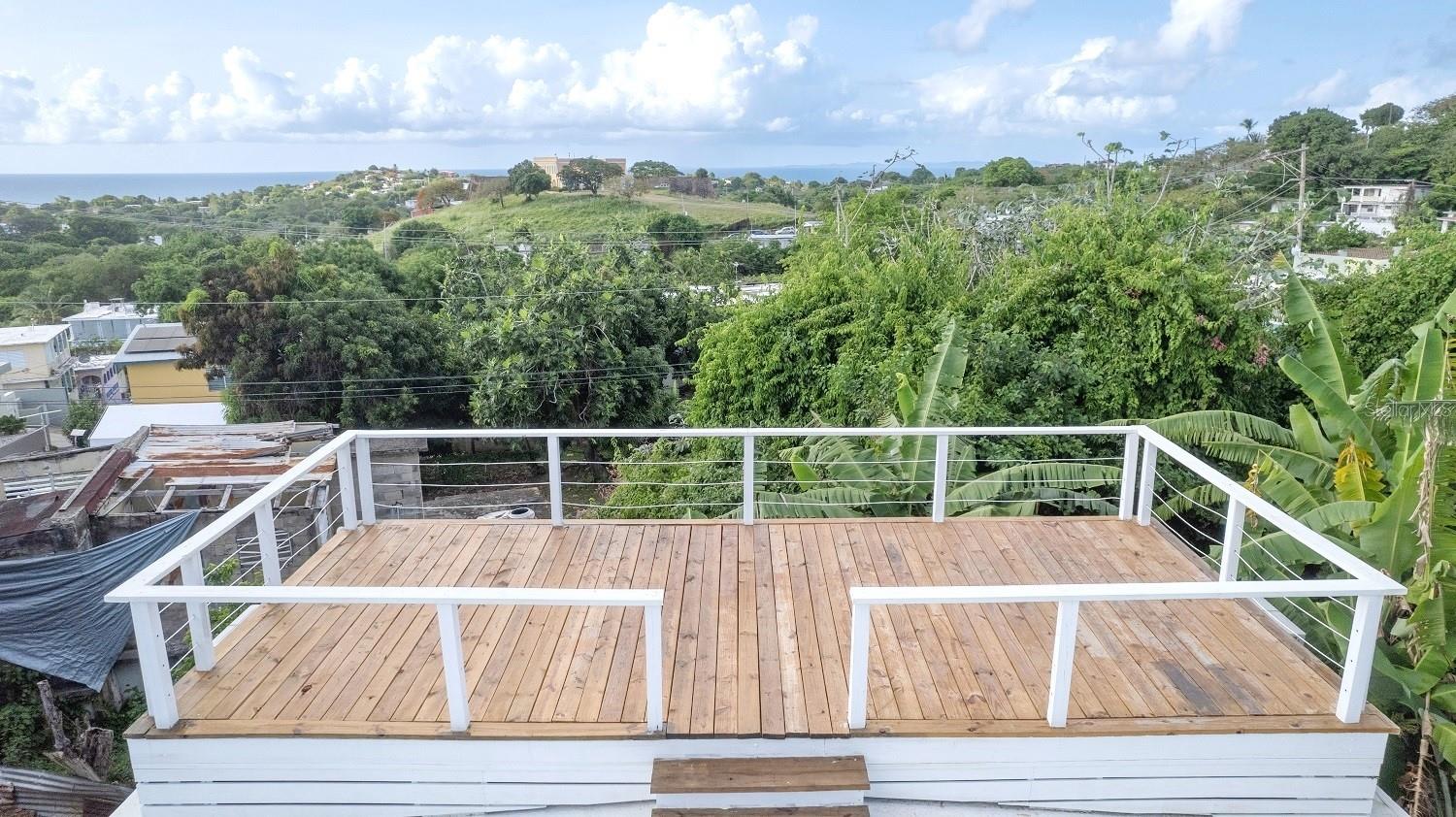 MAMBICHE (BARRIO LEGUILLOW) - Residential