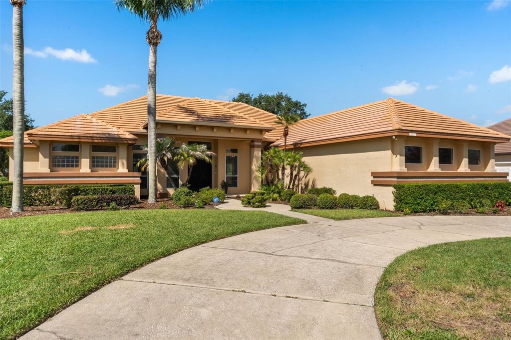 Photo of 11217 Willow Gardens Drive, Windermere, FL 34786 (MLS # O6417903)