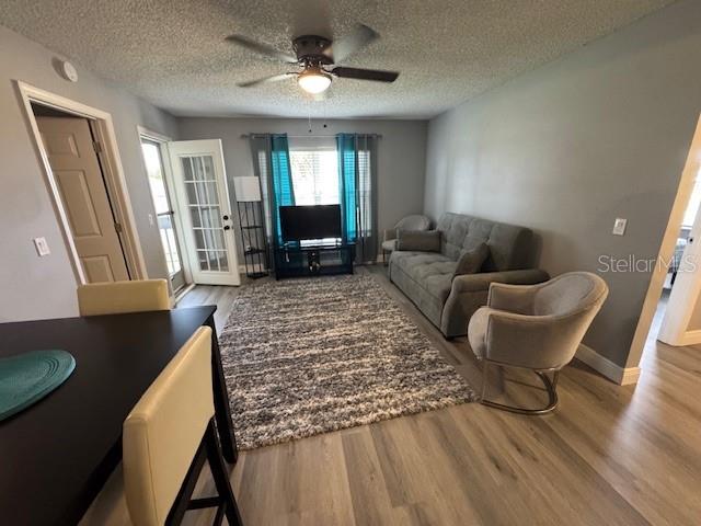 COUNTRY CLUB VLG/SILVER SPGS S - Residential