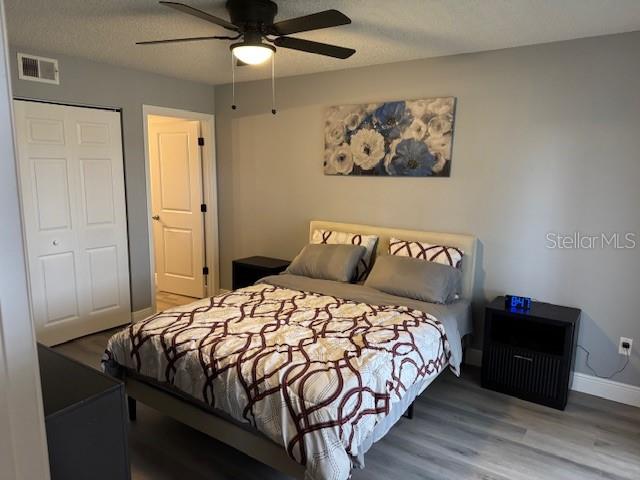 COUNTRY CLUB VLG/SILVER SPGS S - Residential