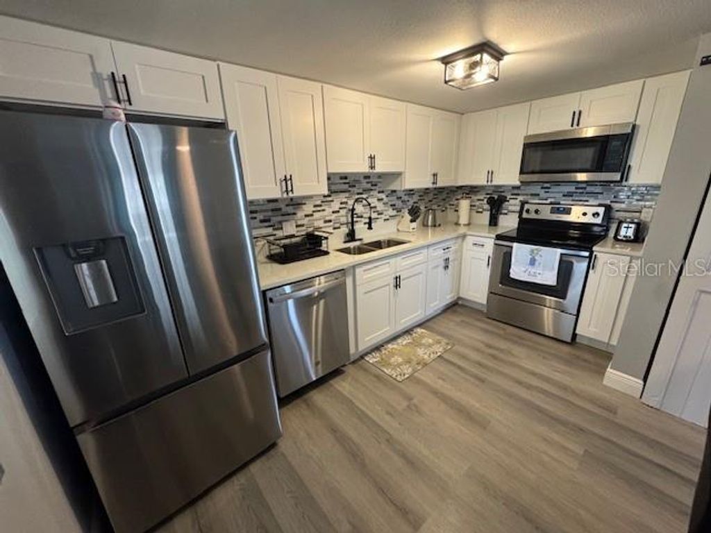 Photo of 8198 Fairways Circle #A204, Ocala, FL 34472 (MLS # O6351728)