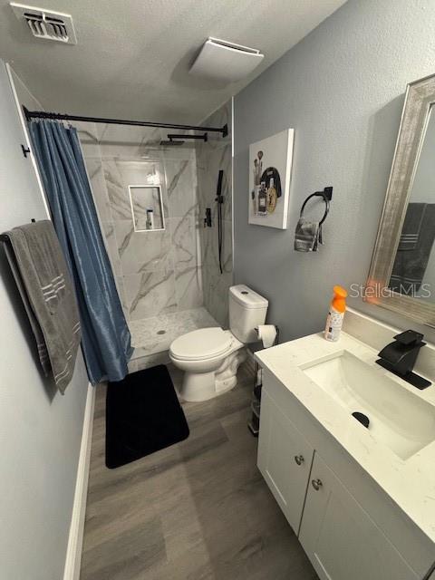 COUNTRY CLUB VLG/SILVER SPGS S - Residential