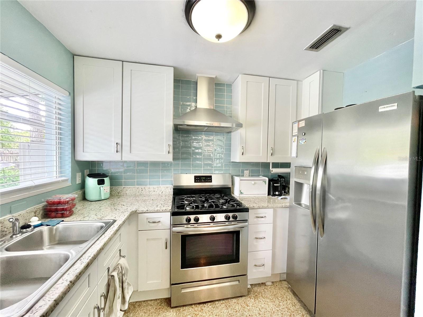 4029 NW 19TH PLACE