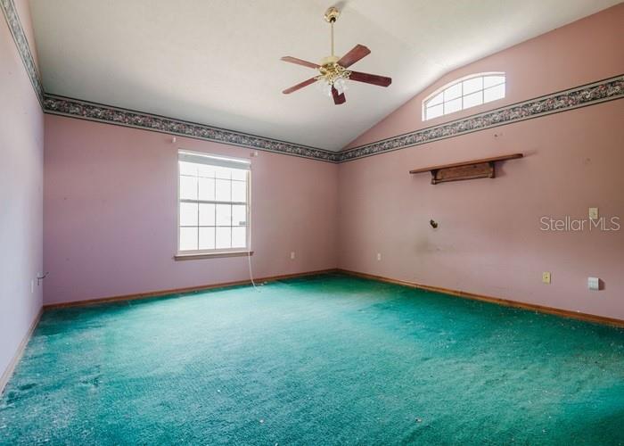 HIGH POINTE - Residential