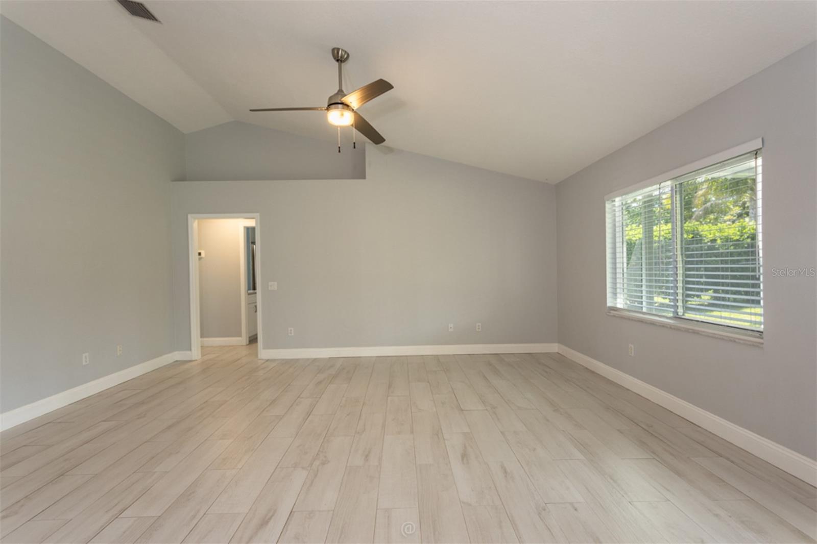 PALM COAST/EASTHAMPTON SEC 34 - Residential