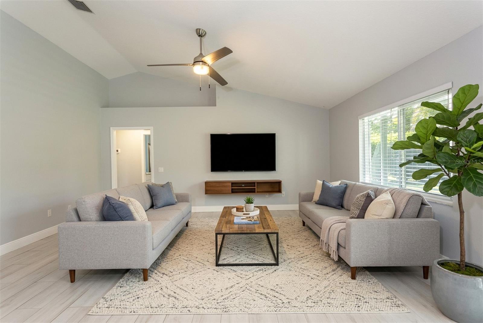 PALM COAST/EASTHAMPTON SEC 34 - Residential