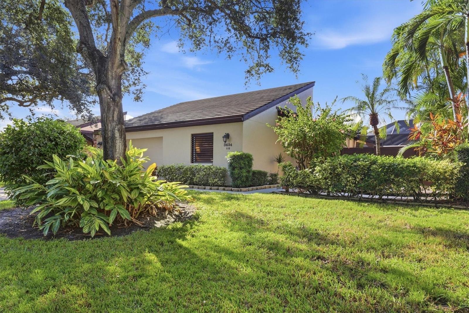 3634 GLEN OAKS MANOR DRIVE, SARASOTA, FL, 34232 3 3634 GLEN OAKS MANOR DRIVE