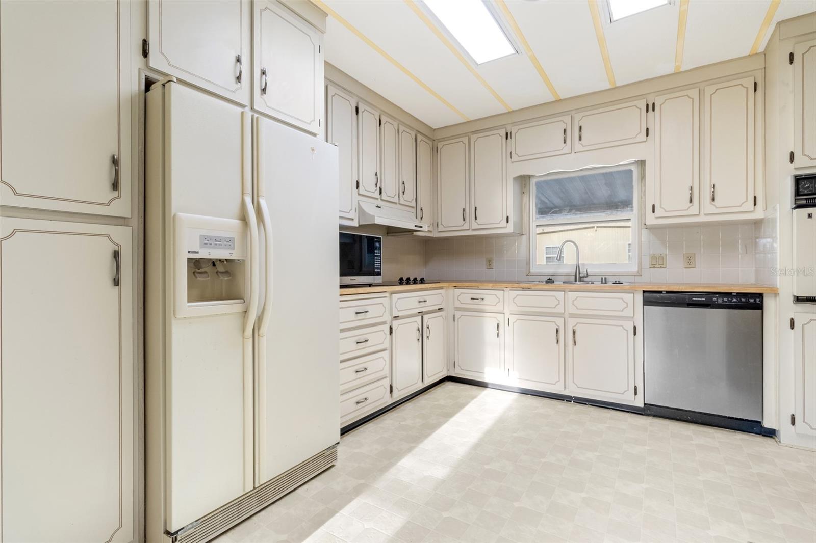 TRAVELERS REST - Residential