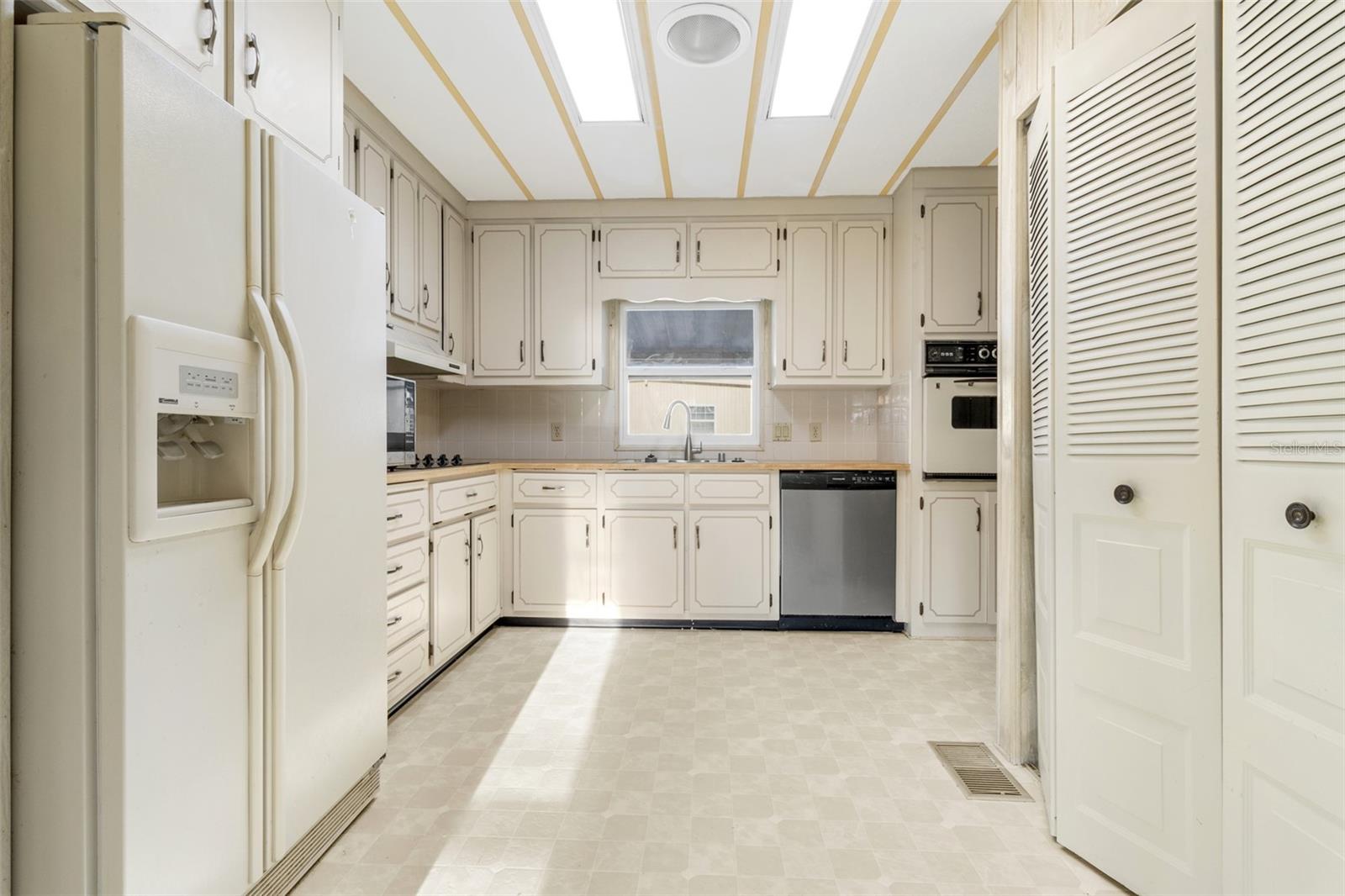 TRAVELERS REST - Residential