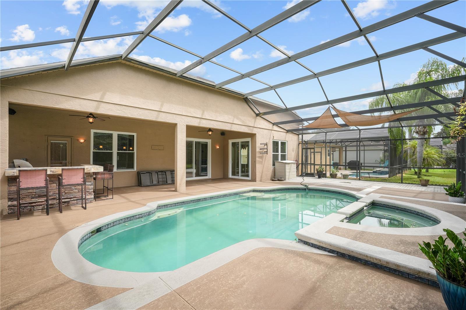 10169 MARSH PINE CIRCLE