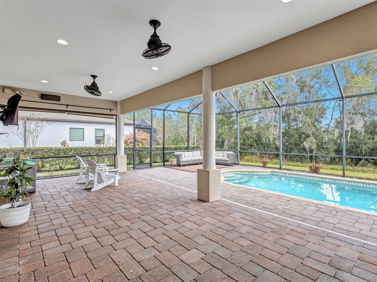 TWIN RIVERS PH IV - Residential