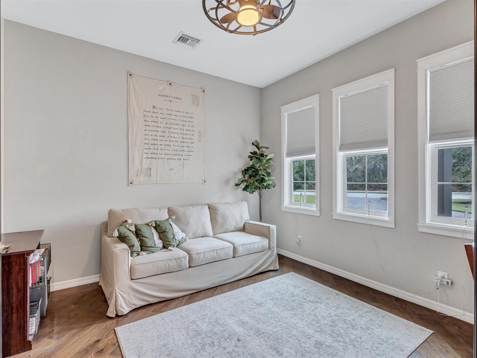 TWIN RIVERS PH IV - Residential