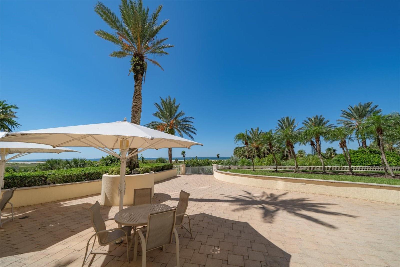 MERIDIAN ON SAND KEY CONDO - Residential