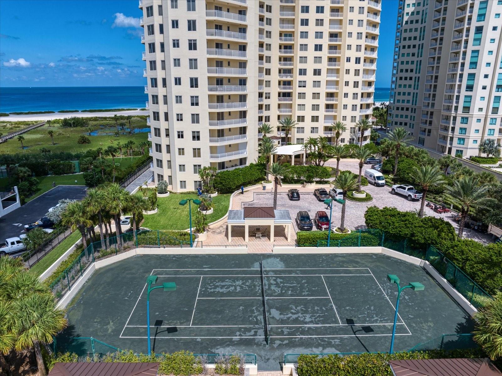 MERIDIAN ON SAND KEY CONDO - Residential