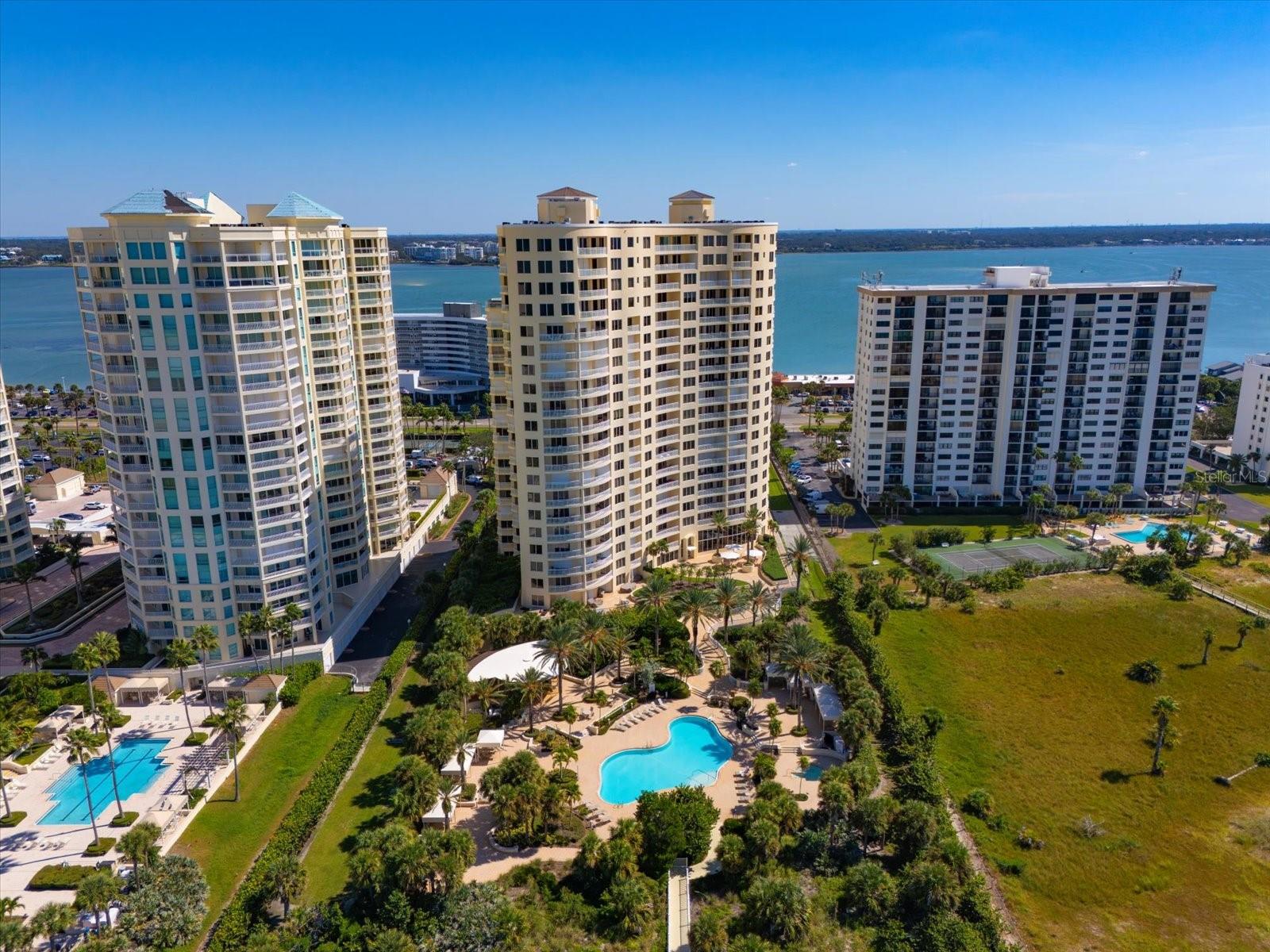 MERIDIAN ON SAND KEY CONDO - Residential