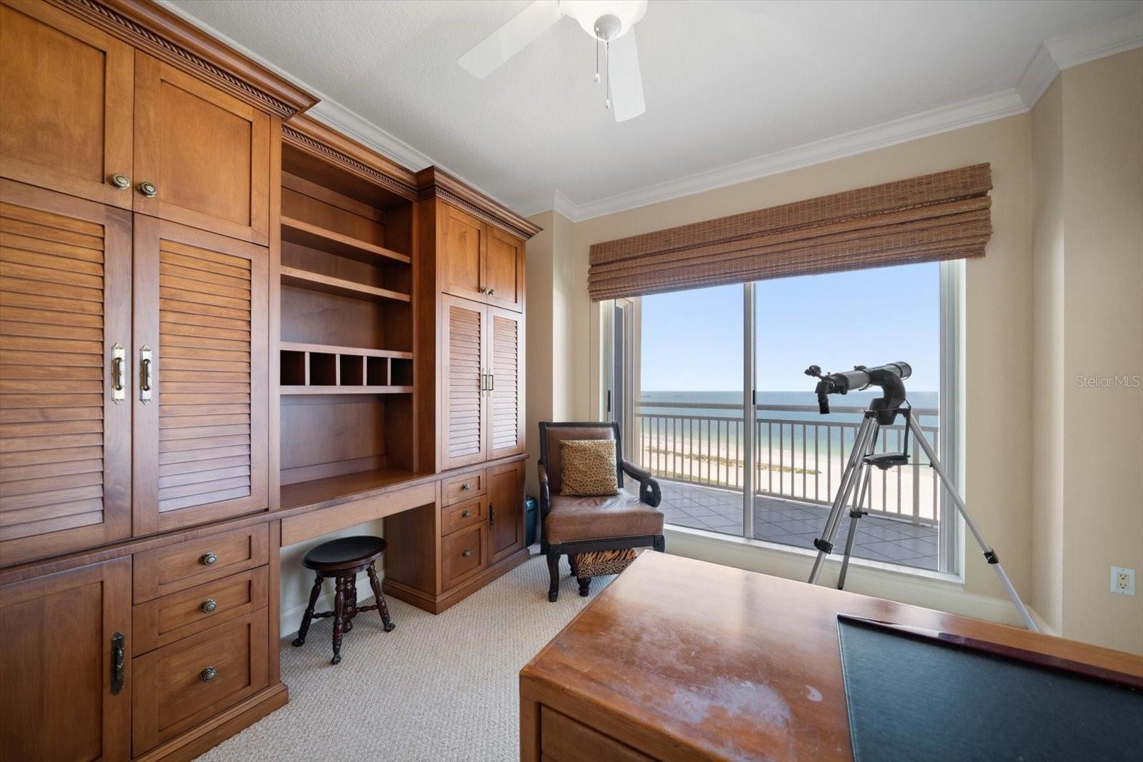 MERIDIAN ON SAND KEY CONDO - Residential