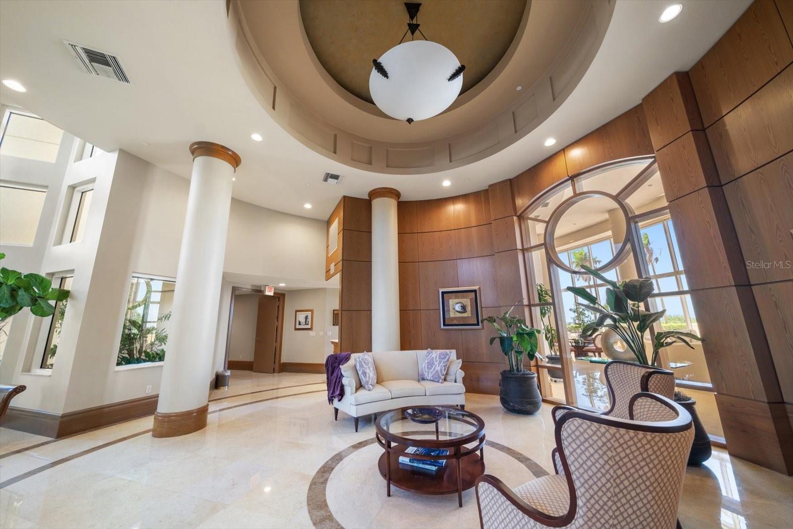 MERIDIAN ON SAND KEY CONDO - Residential