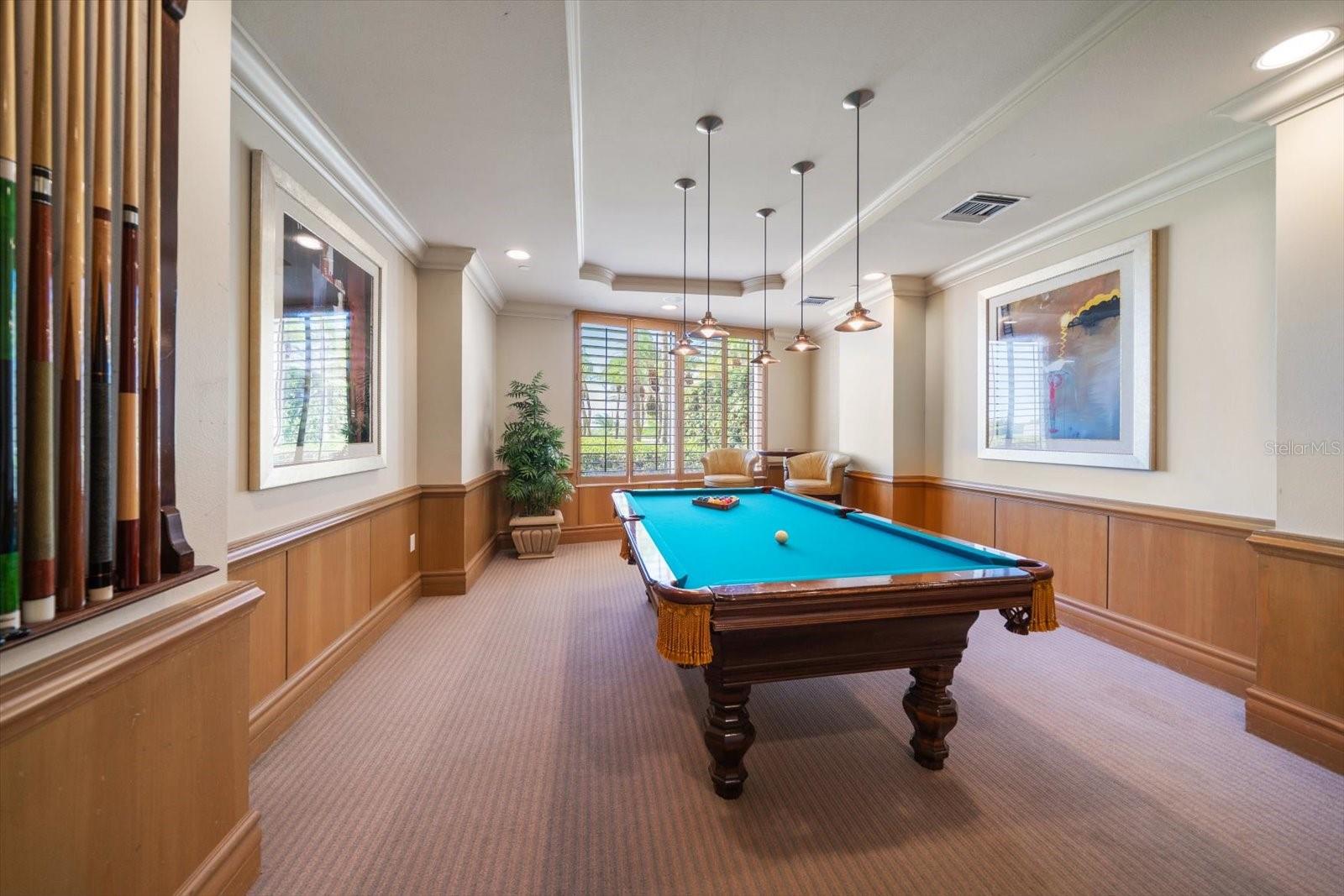 MERIDIAN ON SAND KEY CONDO - Residential