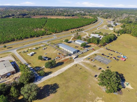 Tiny photo for 20761 NE Highway 27, Williston, FL 32696 (MLS # OM715242)