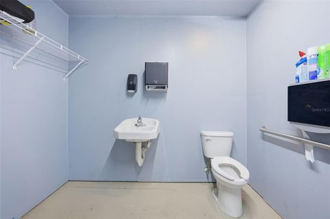 Tiny photo for 20761 NE Highway 27, Williston, FL 32696 (MLS # OM715242)