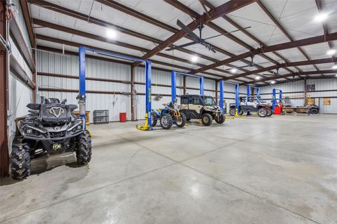 Tiny photo for 20761 NE Highway 27, Williston, FL 32696 (MLS # OM715242)