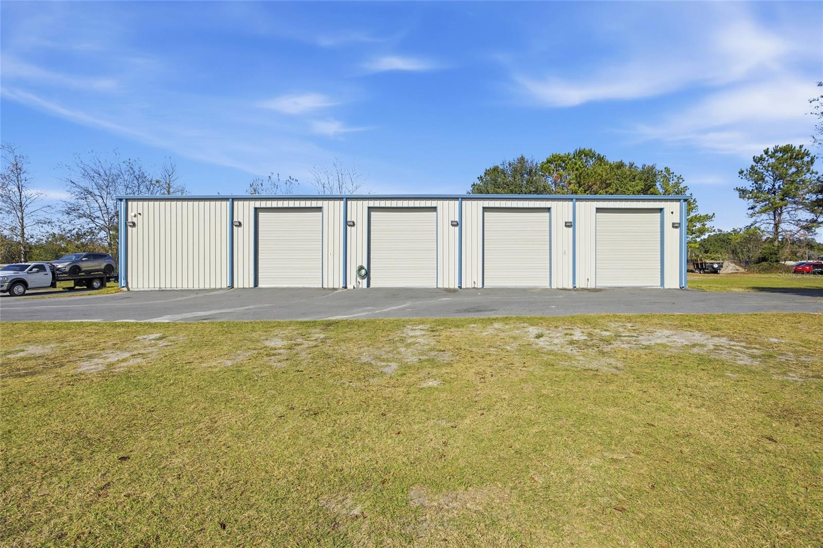 EASTERN ACRES - Commercial Sale