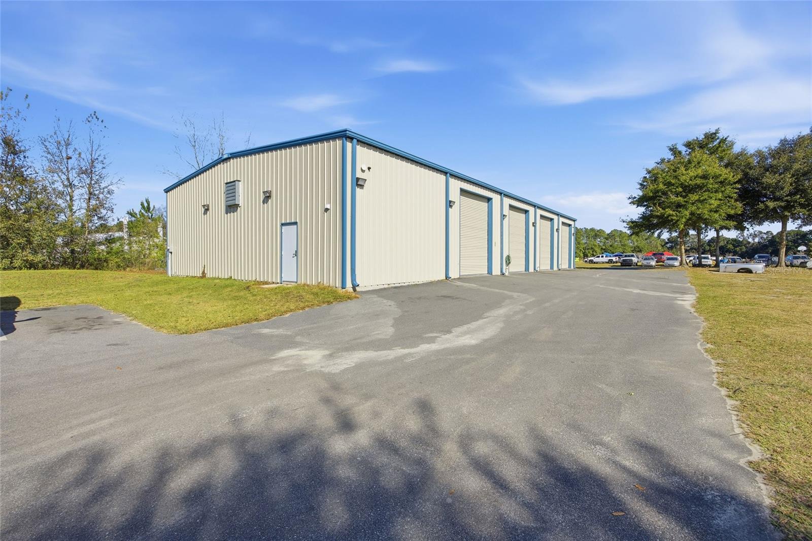 EASTERN ACRES - Commercial Sale