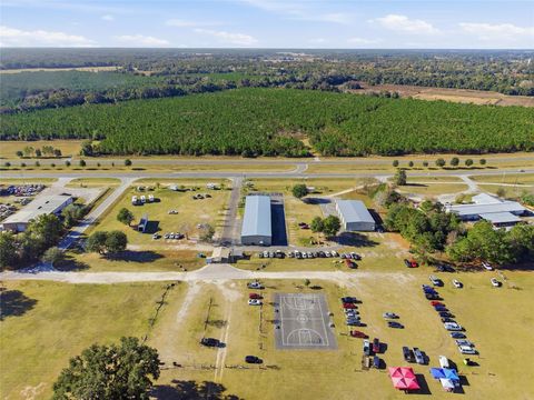 Tiny photo for 20761 NE Highway 27, Williston, FL 32696 (MLS # OM715242)