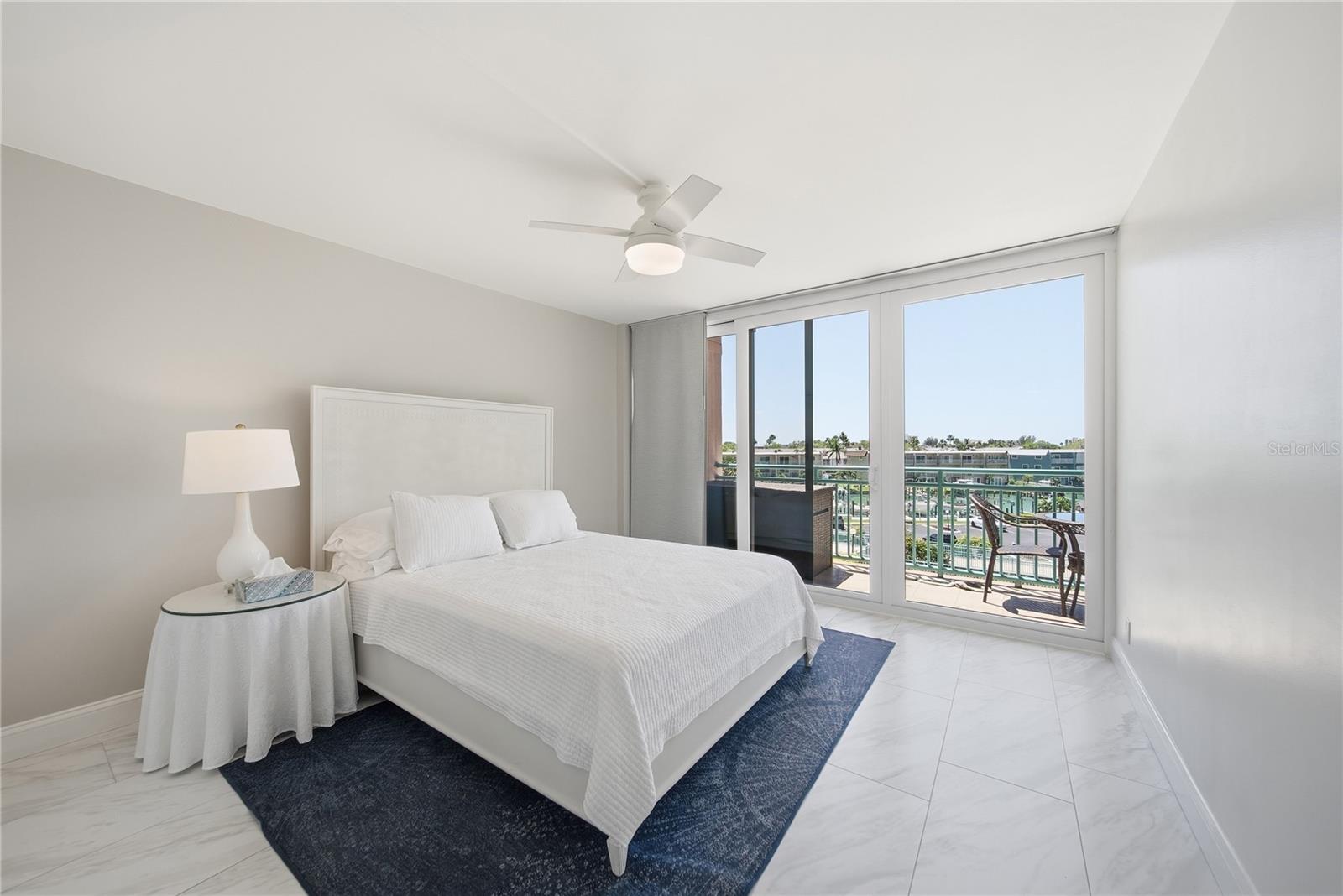 KEY CAPRI CONDO - Residential