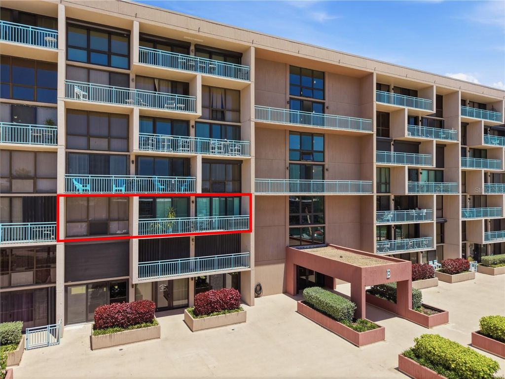 Photo of 1 Key Capri #306E, Treasure Island, FL 33706 (MLS # TB8492071)