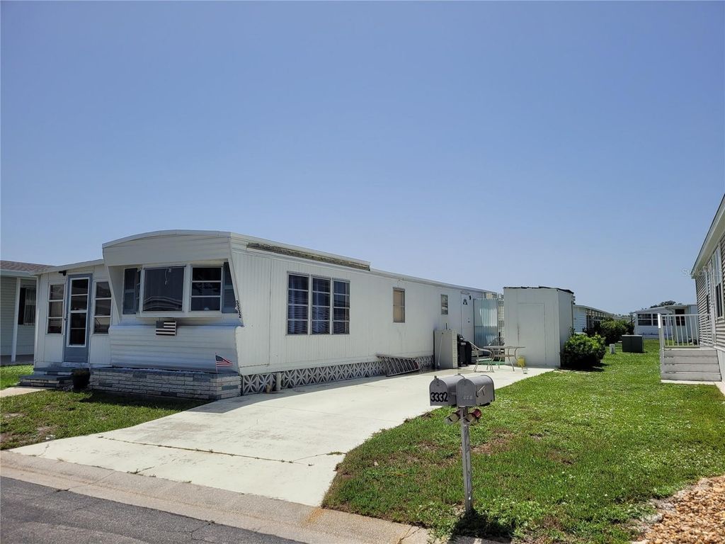 Photo of 3332 Spanish Oak Terrace, Sarasota, FL 34237 (MLS # A4678081)