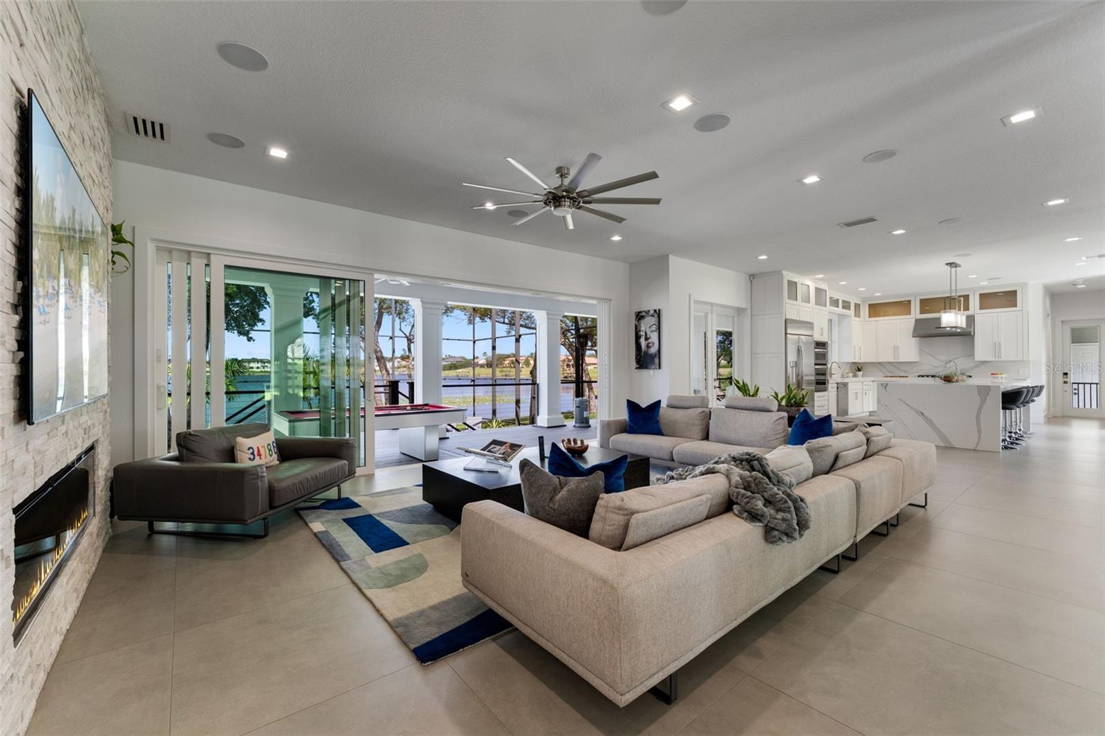 WEST LAKE BUTLER ESTATES - Residential