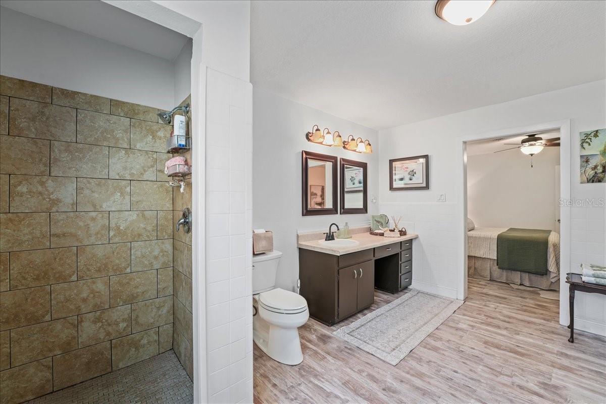 PINE TERRACE - Residential