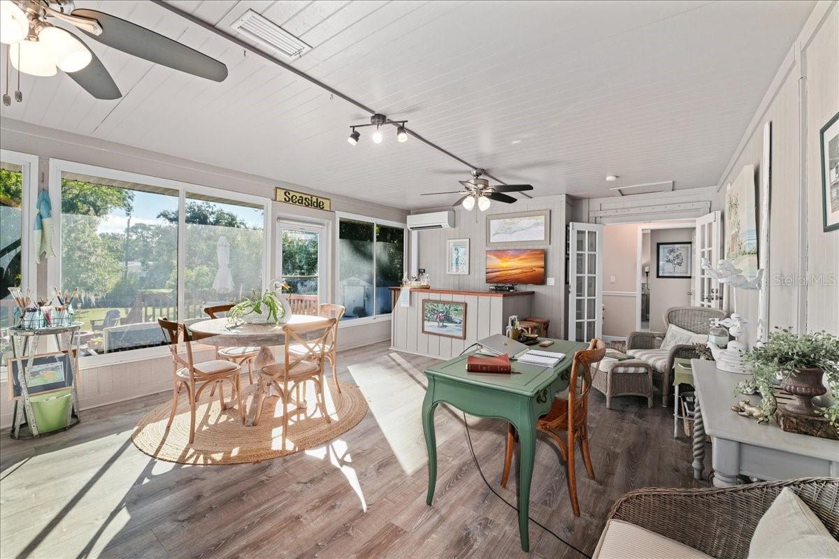 PINE TERRACE - Residential