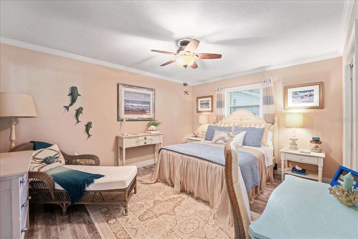 PINE TERRACE - Residential