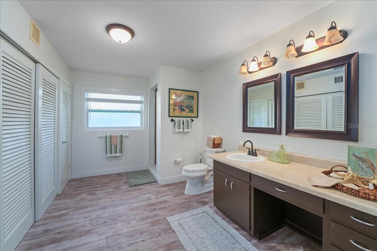 PINE TERRACE - Residential