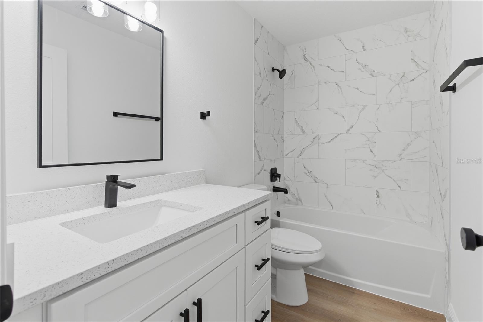 RIVER RIDGE - Residential