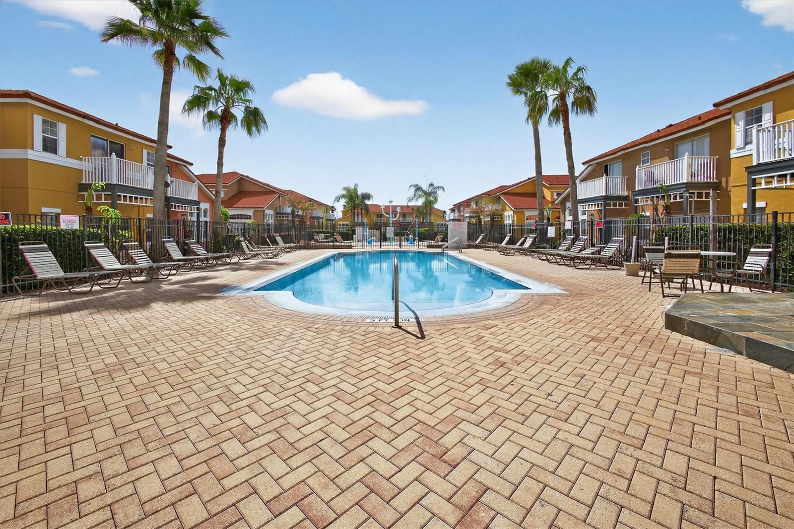 LAKE BERKLEY RESORT VILLAS PH 2 - Residential