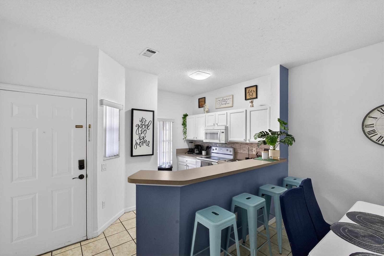 LAKE BERKLEY RESORT VILLAS PH 2 - Residential