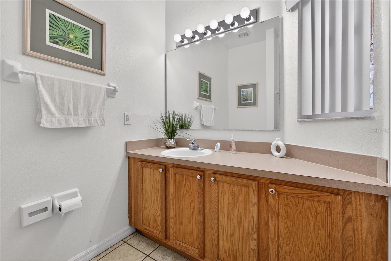 LAKE BERKLEY RESORT VILLAS PH 2 - Residential