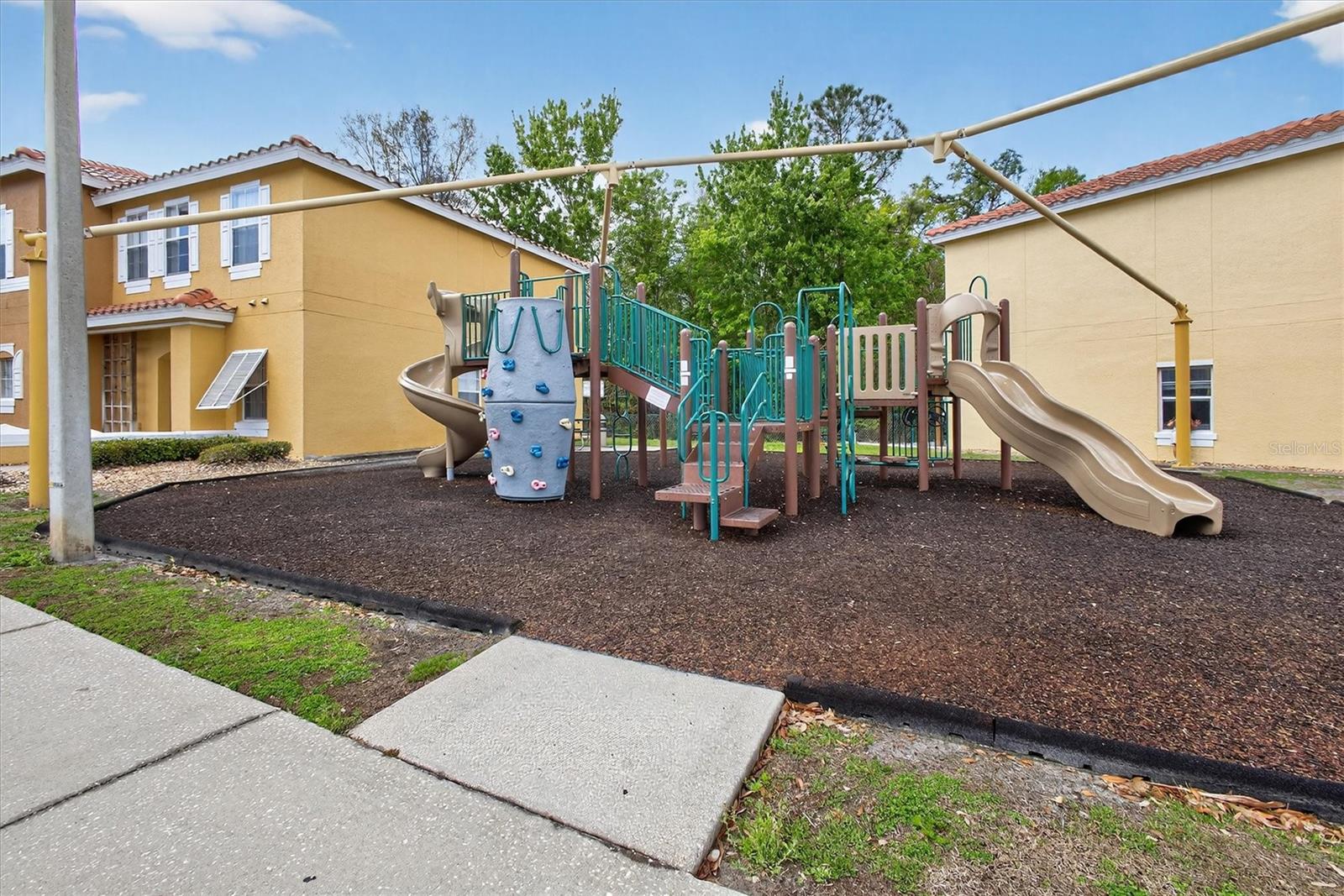 LAKE BERKLEY RESORT VILLAS PH 2 - Residential