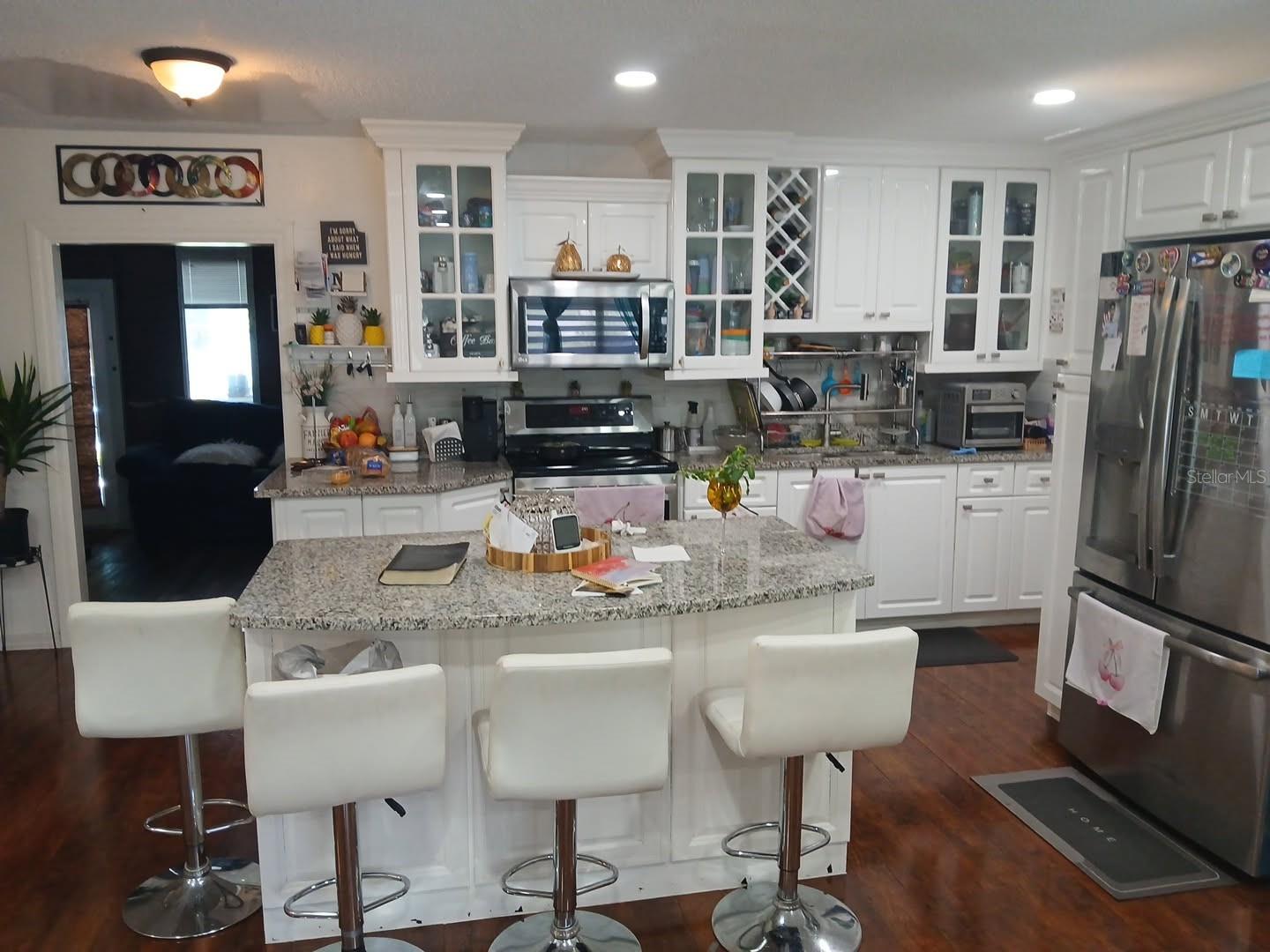 FAIRFAX HILLS - Residential