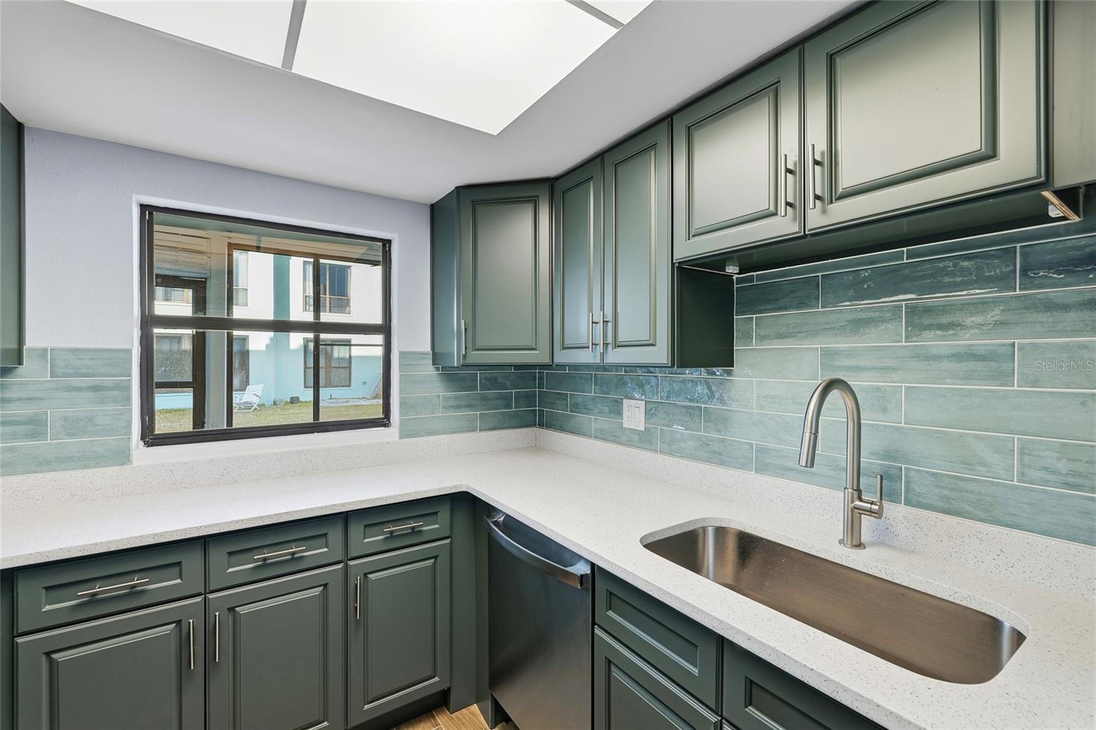 WINDRUSH COVE PH 1 CONDO - Residential