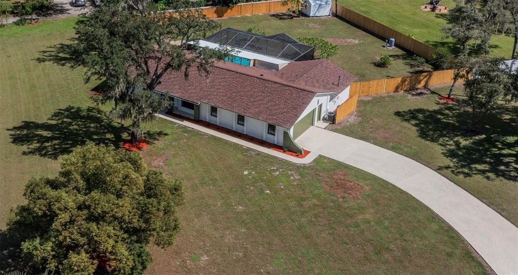 Photo of 11202 Tralee Drive, Riverview, FL 33569 (MLS # A4668024)