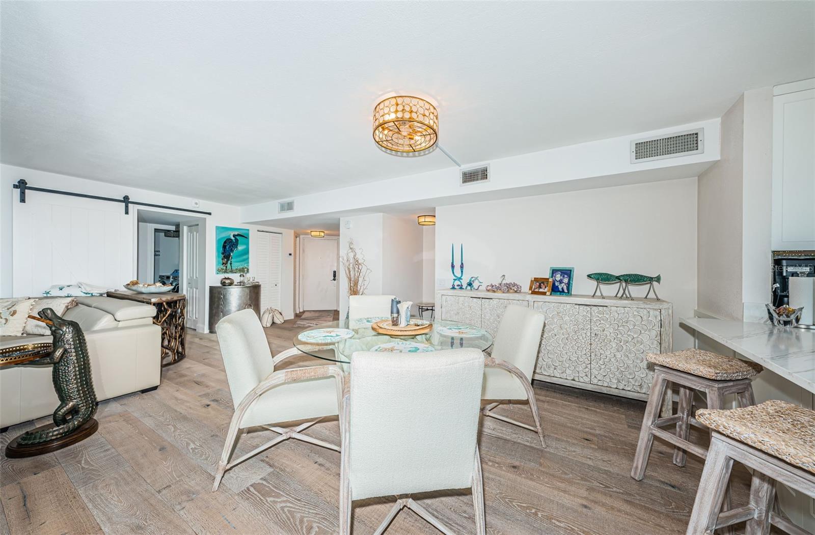 5633 PUERTA DEL SOL BOULEVARD S 103